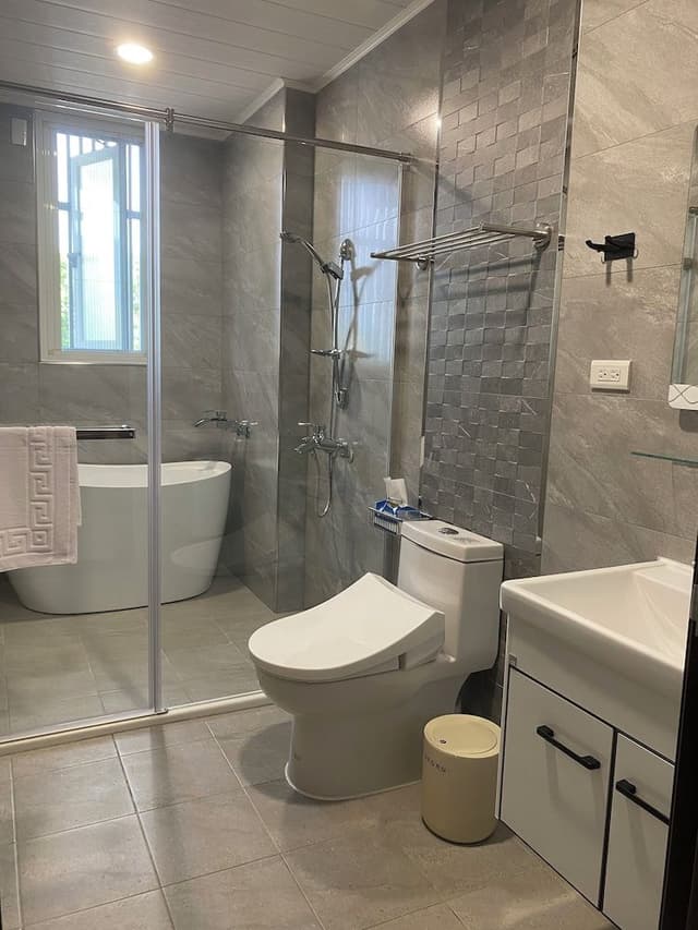Deluxe Quadruple Room, Balcony, Mountain View