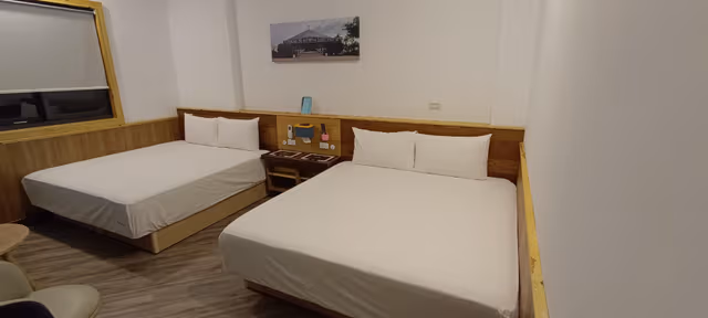 Economy Twin Room B