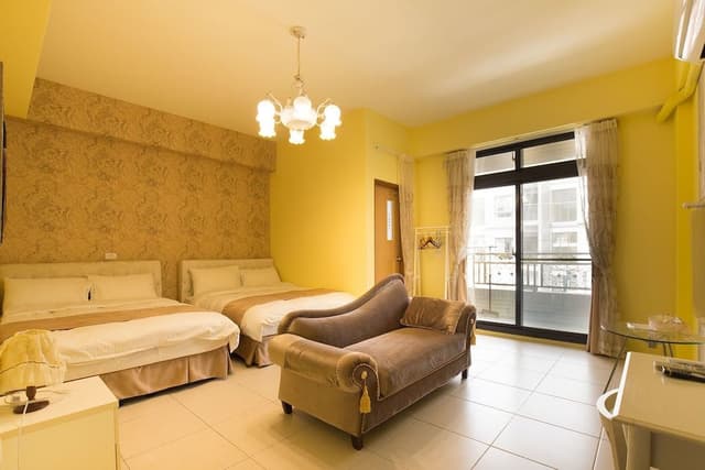 Deluxe Quadruple Room