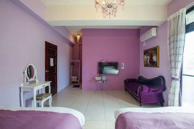 Deluxe Quadruple Room