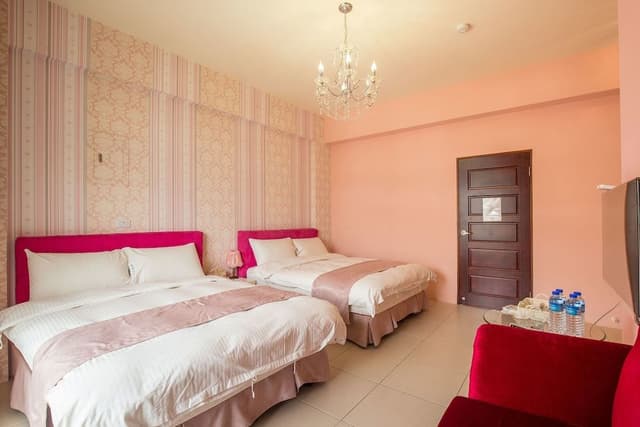 Deluxe Quadruple Room