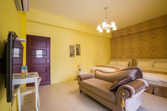 Deluxe Quadruple Room