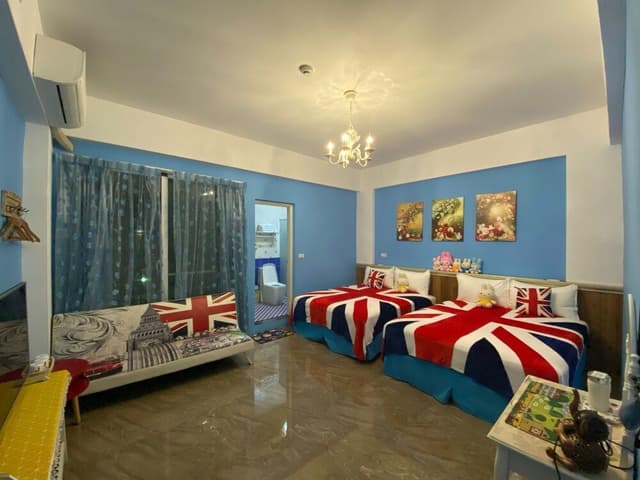Signature Quadruple Room, 2 Double Beds, Non Smoking, Balcony