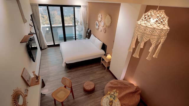 Deluxe Double Room with Balcony - Non-Smoking