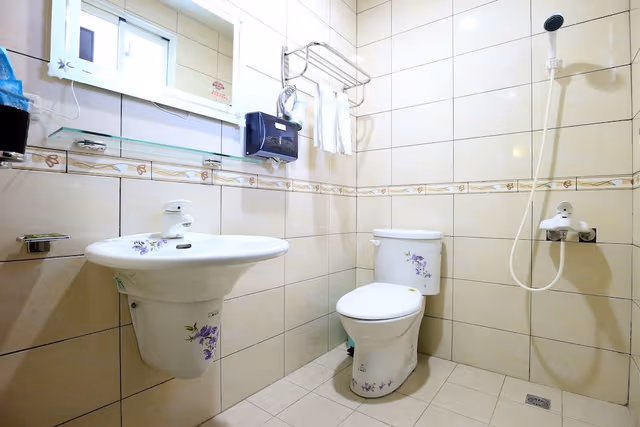 Standard Double Room, 2 Twin Beds, Non Smoking