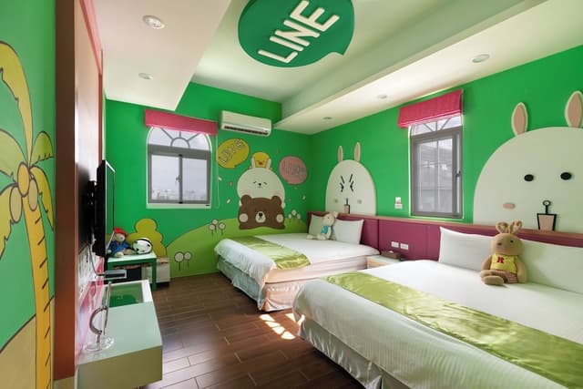 Standard Queen Double Room with 2 Queen Beds