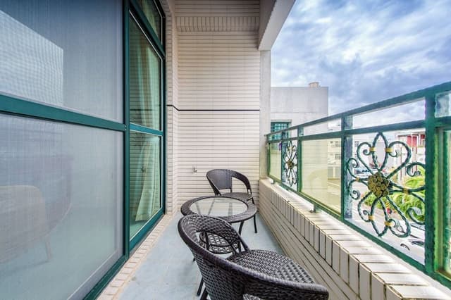 Deluxe Quadruple Room, Balcony