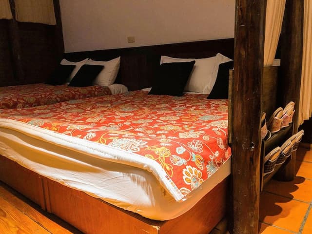 Standard Quadruple Room (Harvest)