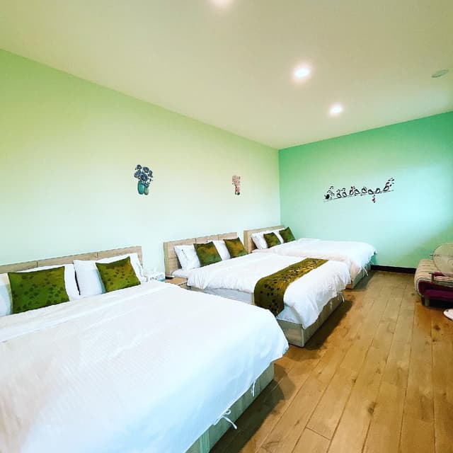 Room for 6