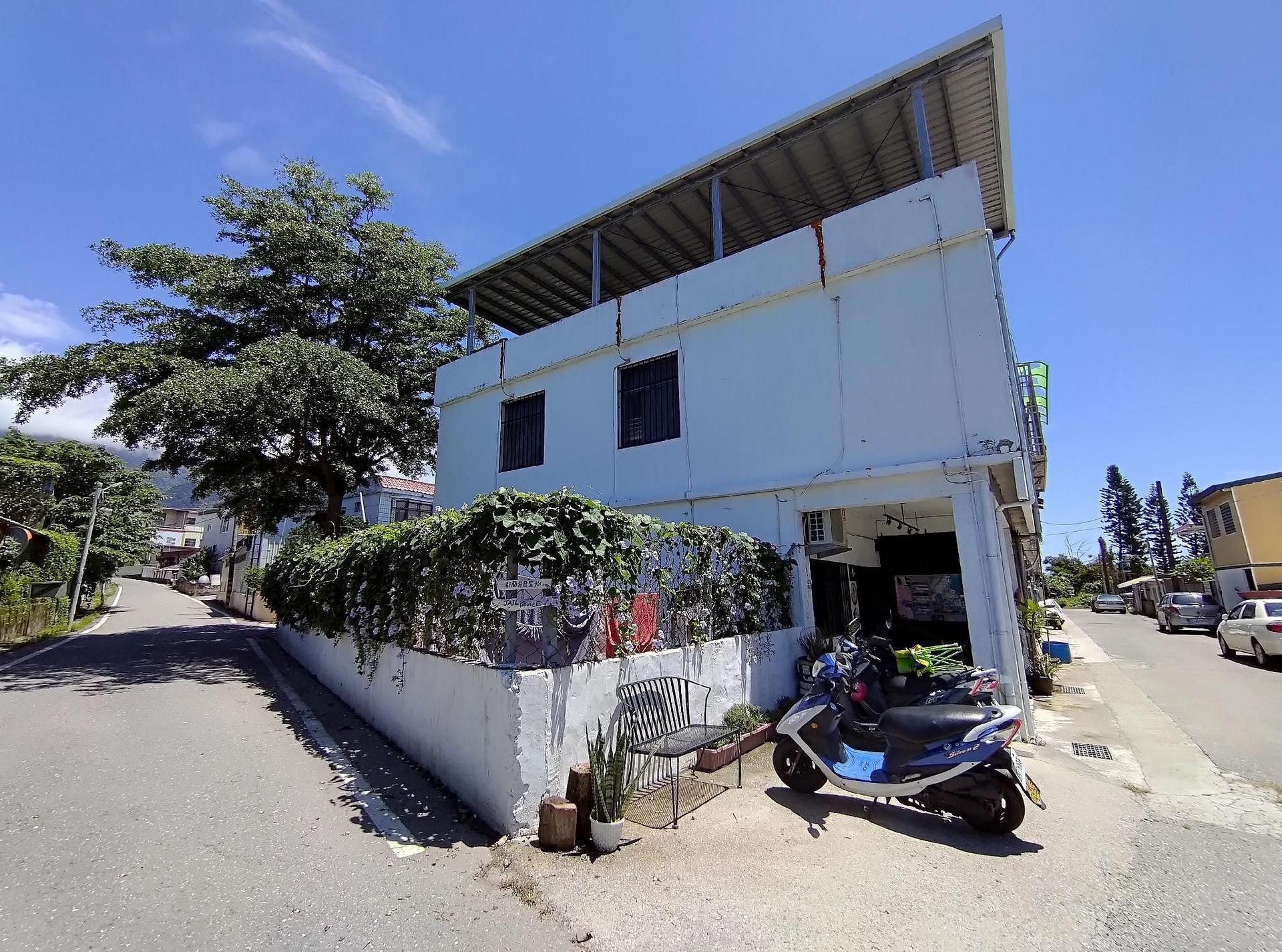ตู้หลาน เฟรนด์ส โฮสเทล (Dulan Friends Hostel)1