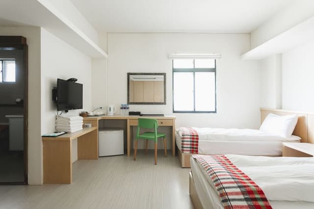 Standard family room