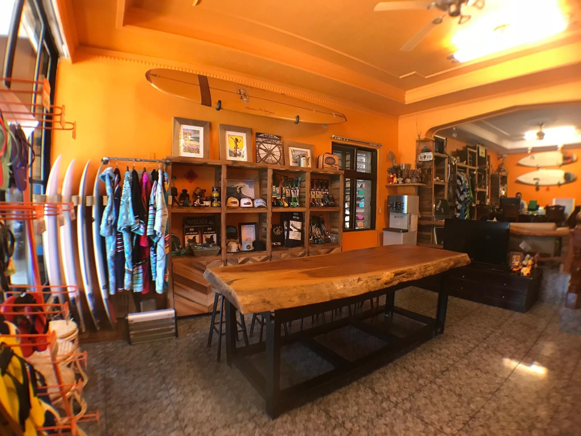 ตงเหอ โฮสเทล แอนด์ เซิร์ฟ ช็อป (DongHe Hostel & Surf Shop)3