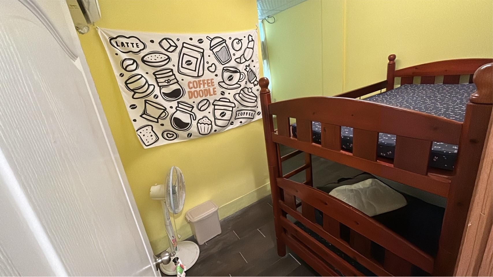 Daniel Cafe4