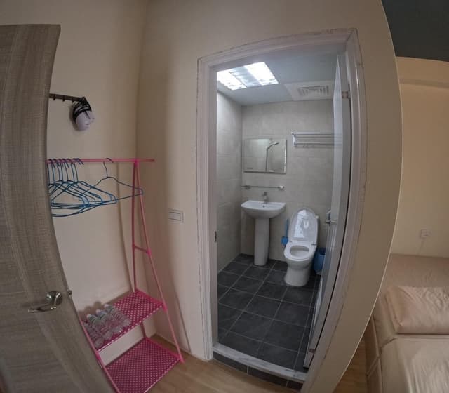 Quad Suite