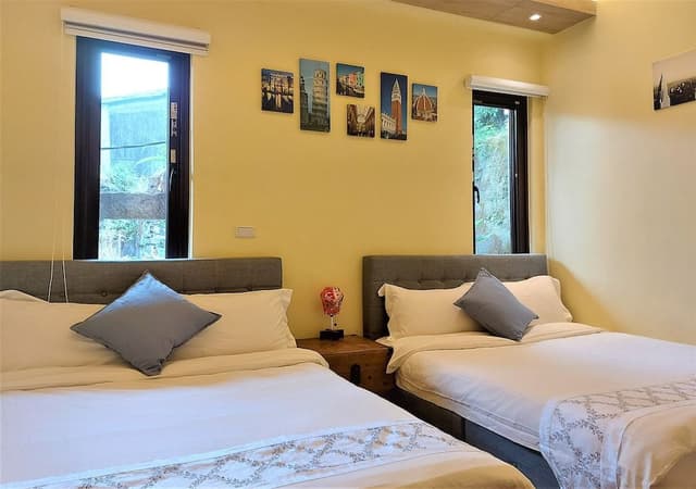 Standard Quadruple Room (1F)