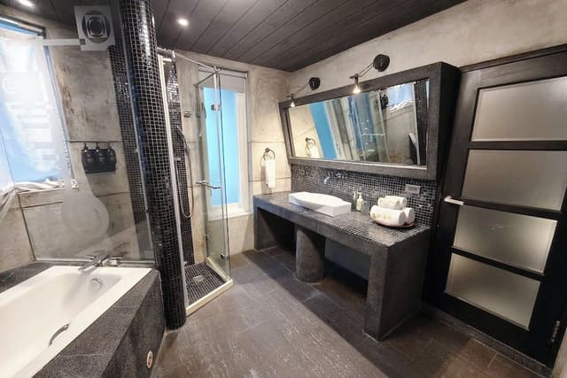 Design Double Room, 1 King Bed, Ocean View