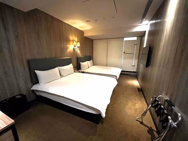 Standard Quadruple Room