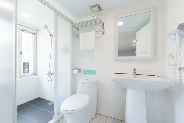 Deluxe Double Room with window