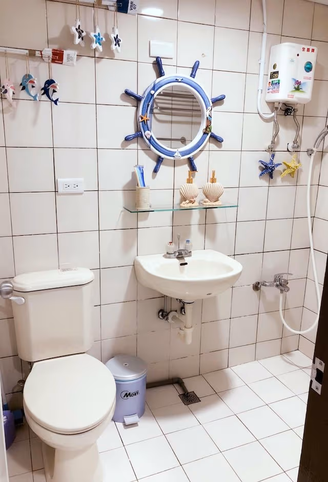 Run of House (1 Double Bed, No Daily Housekeeping)