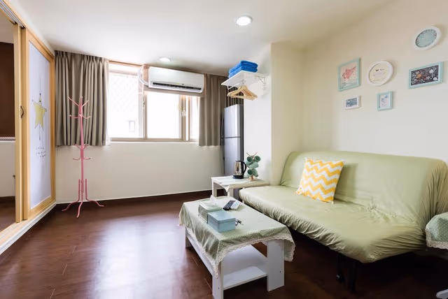 Run of House (1 Double Bed, No Daily Housekeeping)