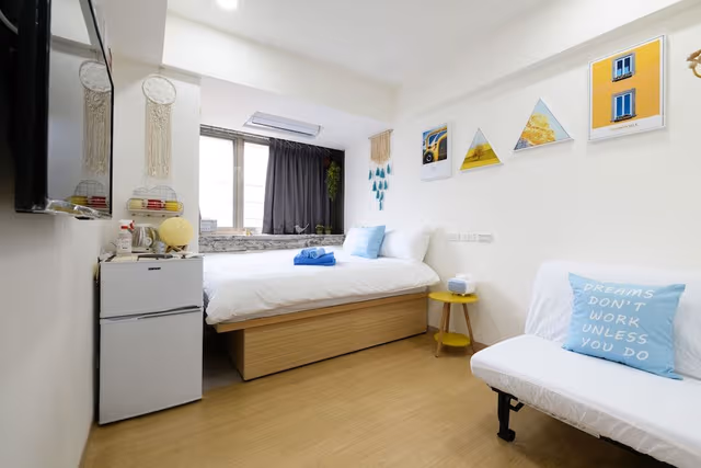 Run of House (1 Double Bed, No Daily Housekeeping)
