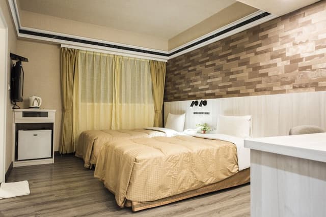 Superior Twin Room