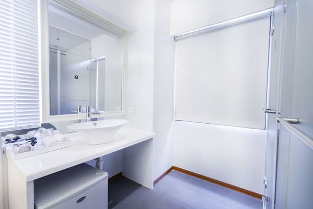 Double Room (Run of House)