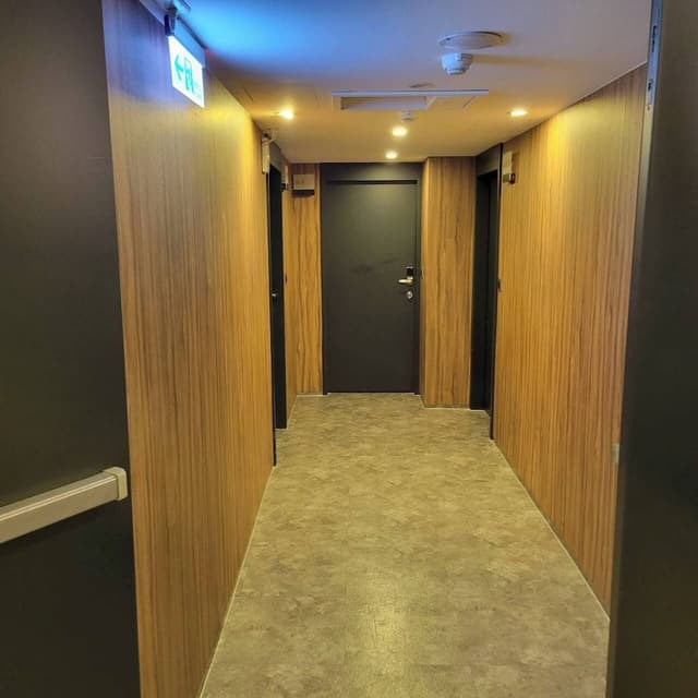 Economy Double Room (No window, B1)