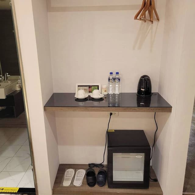 Economy Double Room (No window, B1)