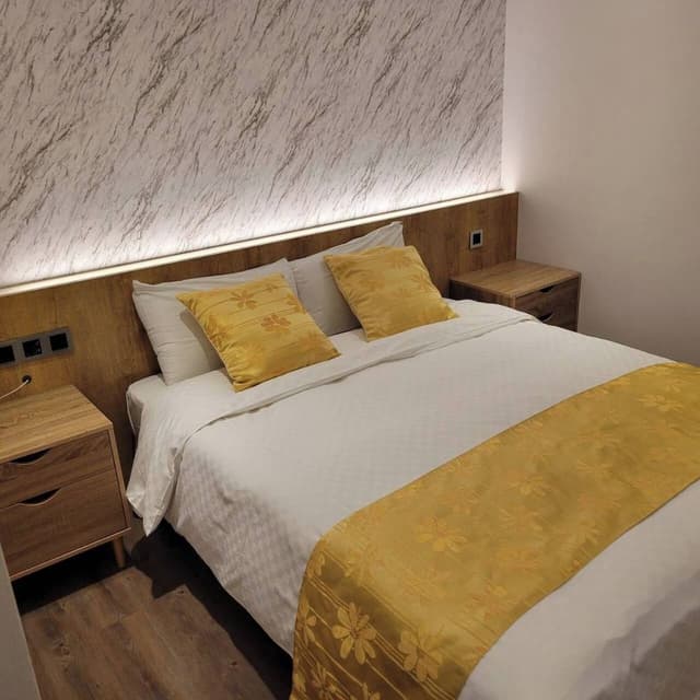 Economy Double Room (No window, B1)