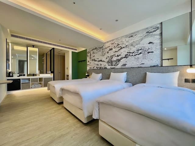 Deluxe Triple Room