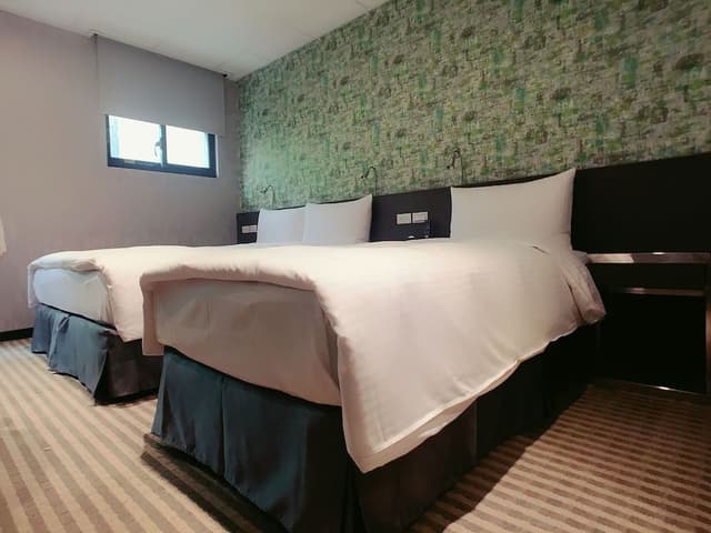 Triple Room (No window)
