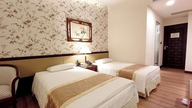 Basic Twin Room