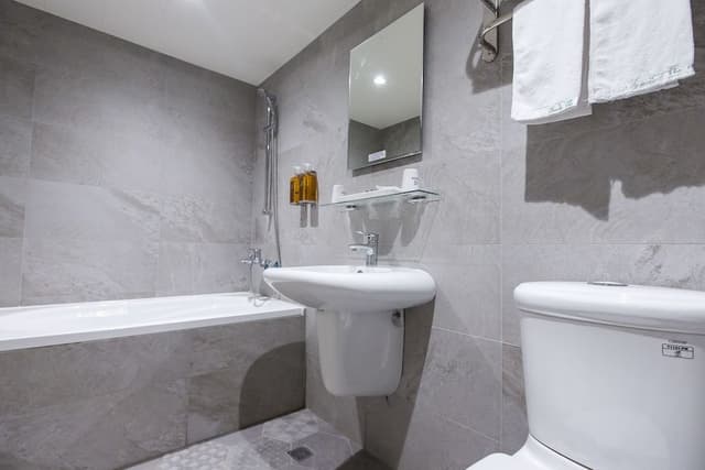 Business Double Room, 1 Queen Bed