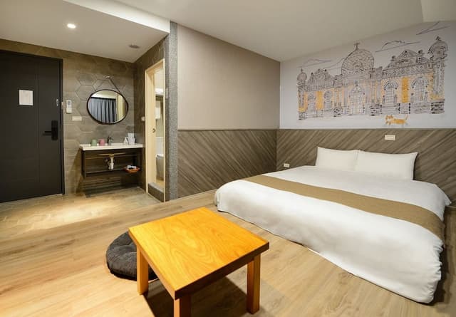 Classic Double Room