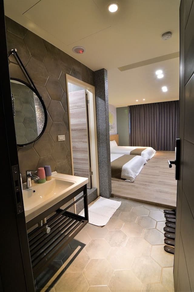 Deluxe Quadruple Room
