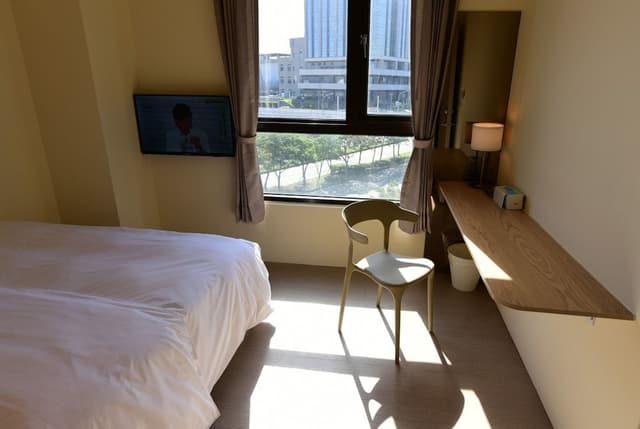 Double Room, 1 Double Bed, Shared Bathroom
