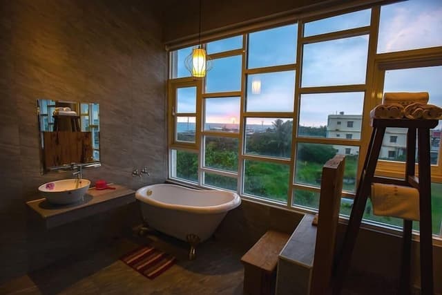 Deluxe Double Room (Ocean)