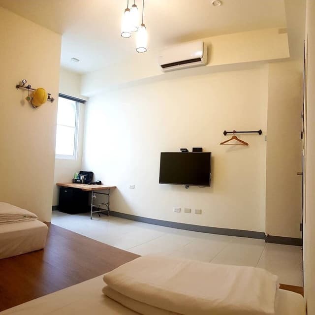Basic Twin Room