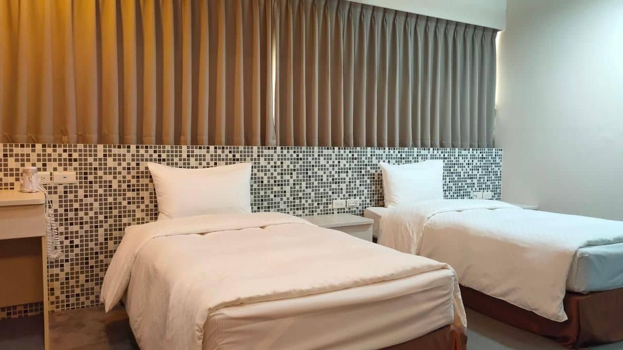โรงแรมชุนยี่ โรงแรมชุนยี่