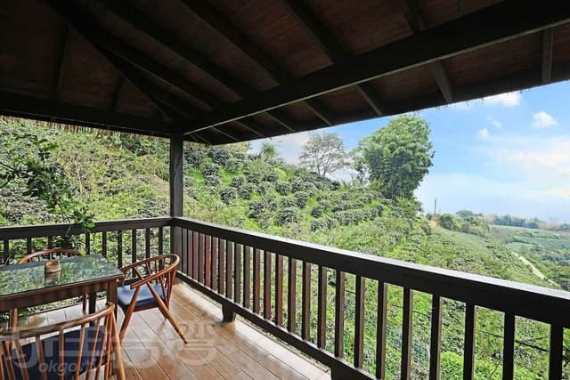 wooden house 2~4 people