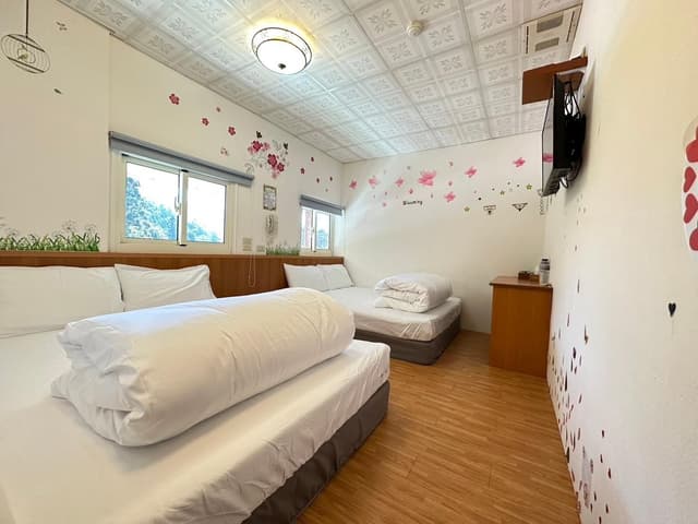 Quadraple Room