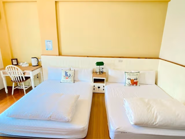 Luxury Quadruple Room, Bathtub (A301)