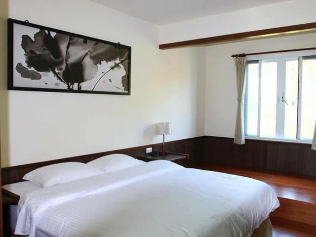 Quad Room