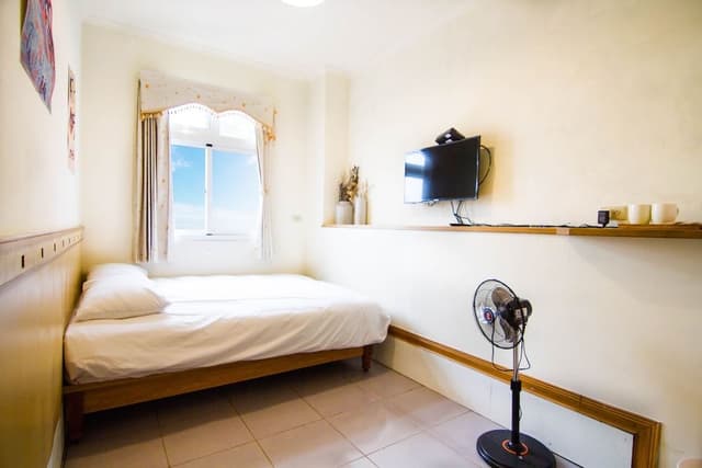 Basic Double Room, 1 Double Bed