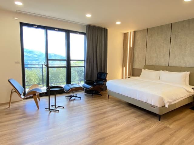 Luxury Double Room, Balcony, Mountain View