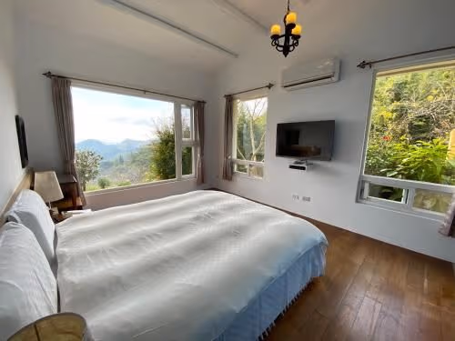 Superior Double Room with Mountain View