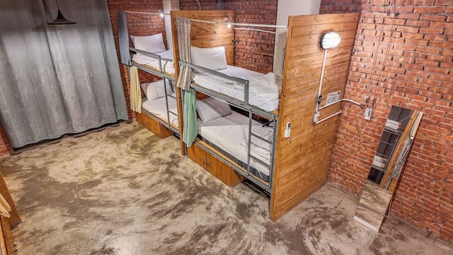 10 bed Mixed Dorm