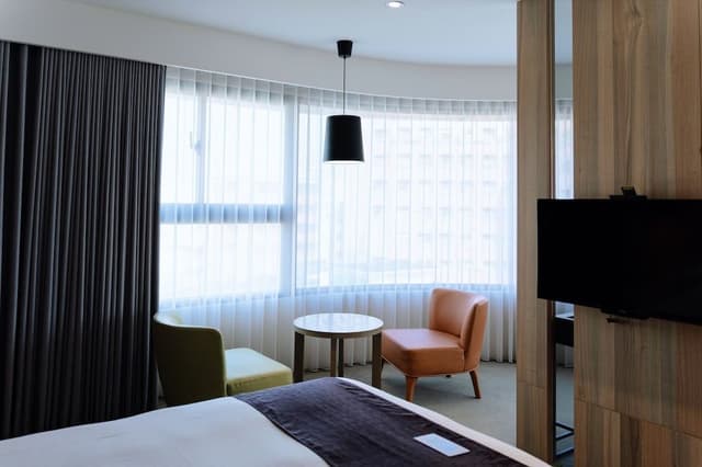 Deluxe Room, 1 King Bed