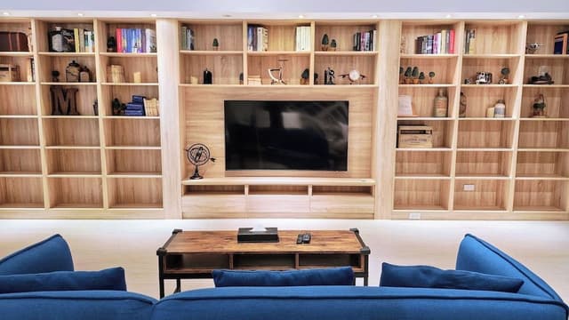 Quad/Family Room